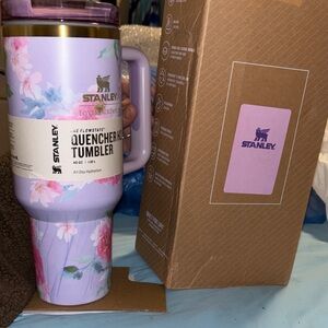 Stanley Quencher H2.0 Tumbler - Floral Lavender